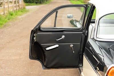 Lot 42 - 1961 Ford Zodiac