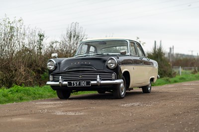 Lot 42 - 1961 Ford Zodiac