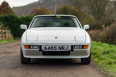 Lot 70 - 1984 Porsche 924 LUX