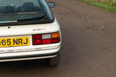 Lot 70 - 1984 Porsche 924 LUX