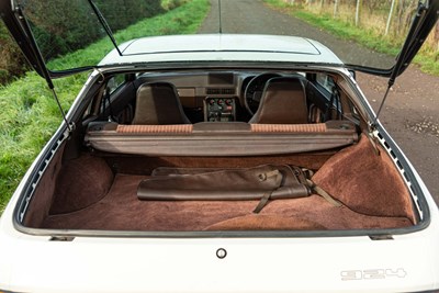 Lot 70 - 1984 Porsche 924 LUX