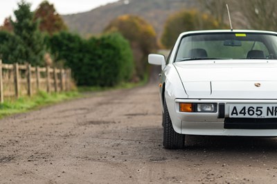 Lot 70 - 1984 Porsche 924 LUX