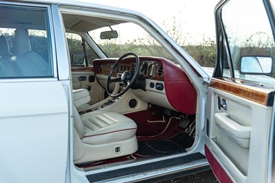 Lot 77 - 1990 Bentley Mulsanne S