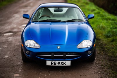 Lot 81 - 1998 Jaguar XK8