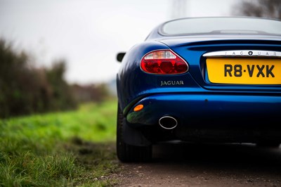 Lot 81 - 1998 Jaguar XK8