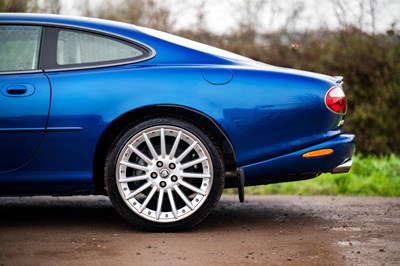 Lot 81 - 1998 Jaguar XK8