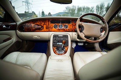 Lot 81 - 1998 Jaguar XK8