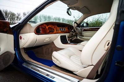 Lot 81 - 1998 Jaguar XK8