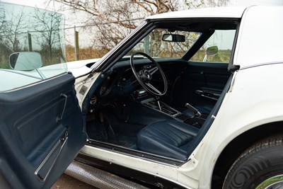 Lot 87 - 1975 Chevrolet Corvette V8 Stingray