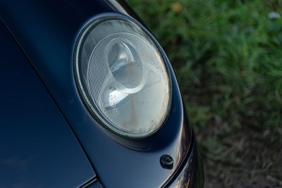 Lot 80 - 1995 Porsche 911 Carrera 4 Cabriolet