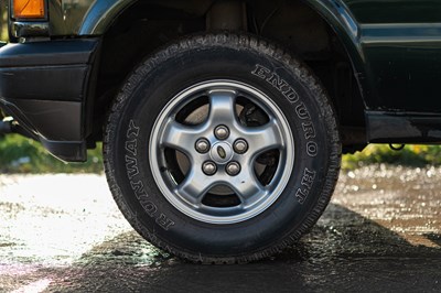 Lot 97 - 2001 Land Rover Discovery