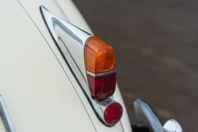Lot 4 - 1958 Jaguar XK150 FHC