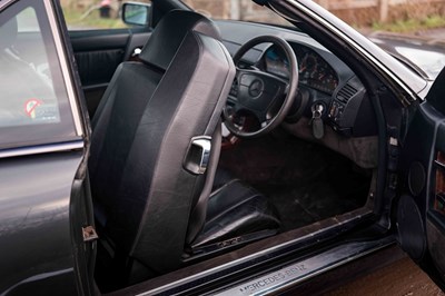 Lot 14 - 1995 Mercedes SL500