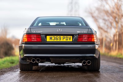 Lot 14 - 1995 Mercedes SL500