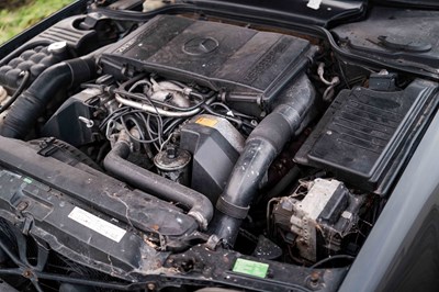 Lot 14 - 1995 Mercedes SL500