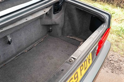 Lot 14 - 1995 Mercedes SL500