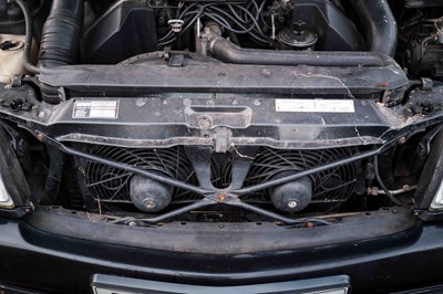 Lot 14 - 1995 Mercedes SL500