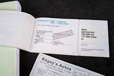 Lot 14 - 1995 Mercedes SL500