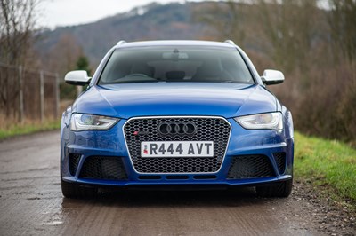 Lot 31 - 2013 Audi RS4 Avant