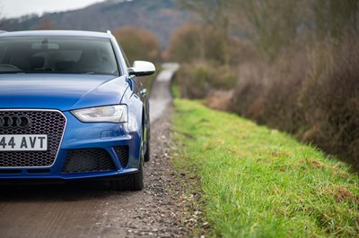 Lot 31 - 2013 Audi RS4 Avant