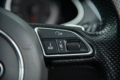 Lot 31 - 2013 Audi RS4 Avant