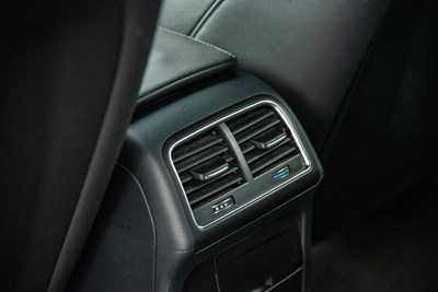 Lot 31 - 2013 Audi RS4 Avant