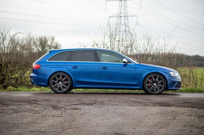 Lot 31 - 2013 Audi RS4 Avant