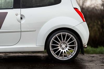 Lot 38 - 2011 Renault Twingo RS133