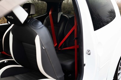 Lot 38 - 2011 Renault Twingo RS133