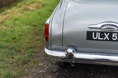 Lot 17 - 1957 Vauxhall Velox E