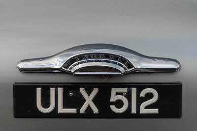 Lot 17 - 1957 Vauxhall Velox E