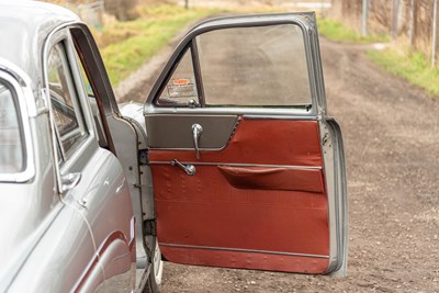 Lot 17 - 1957 Vauxhall Velox E