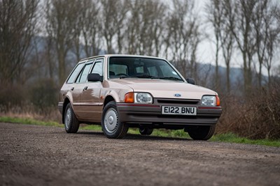 Lot 11 - 1988 Ford Escort 1.6 GL Estate