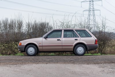 Lot 11 - 1988 Ford Escort 1.6 GL Estate