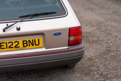 Lot 11 - 1988 Ford Escort 1.6 GL Estate