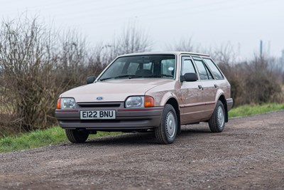 Lot 11 - 1988 Ford Escort 1.6 GL Estate