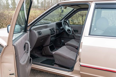 Lot 11 - 1988 Ford Escort 1.6 GL Estate