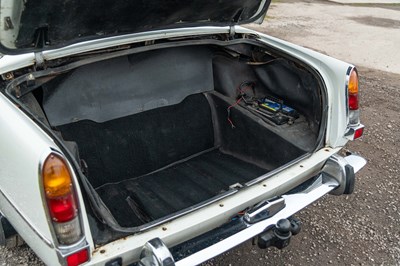 Lot 5 - 1976 Rover P6 2200SE