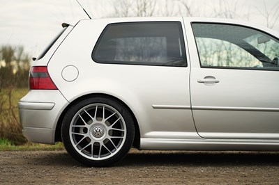 Lot 36 - 2002 Volkswagen Golf GTi 25th Anniversary