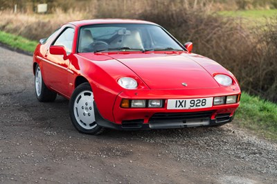 Lot 13 - 1987 Porsche 928 S