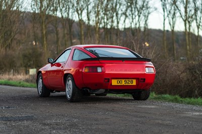 Lot 13 - 1987 Porsche 928 S