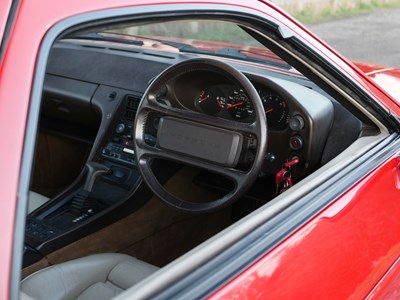 Lot 13 - 1987 Porsche 928 S