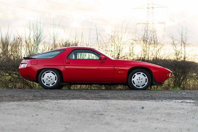 Lot 13 - 1987 Porsche 928 S