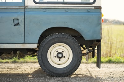 Lot 86 - 1974 Land Rover Series III