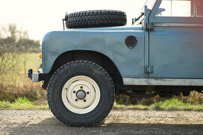 Lot 86 - 1974 Land Rover Series III