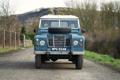 Lot 86 - 1974 Land Rover Series III