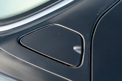 Lot 100 - 2001 Jaguar XJ8