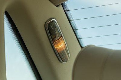 Lot 100 - 2001 Jaguar XJ8