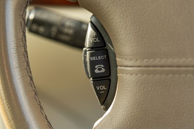 Lot 100 - 2001 Jaguar XJ8