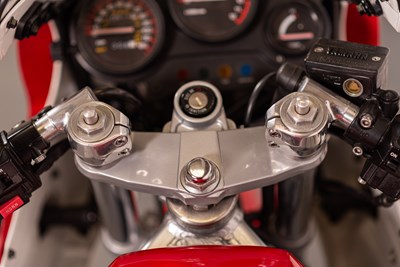 Lot 12 - 1987 Yamaha TZR 250